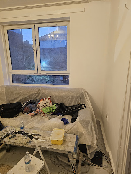 Painter and Decorator: Image 6